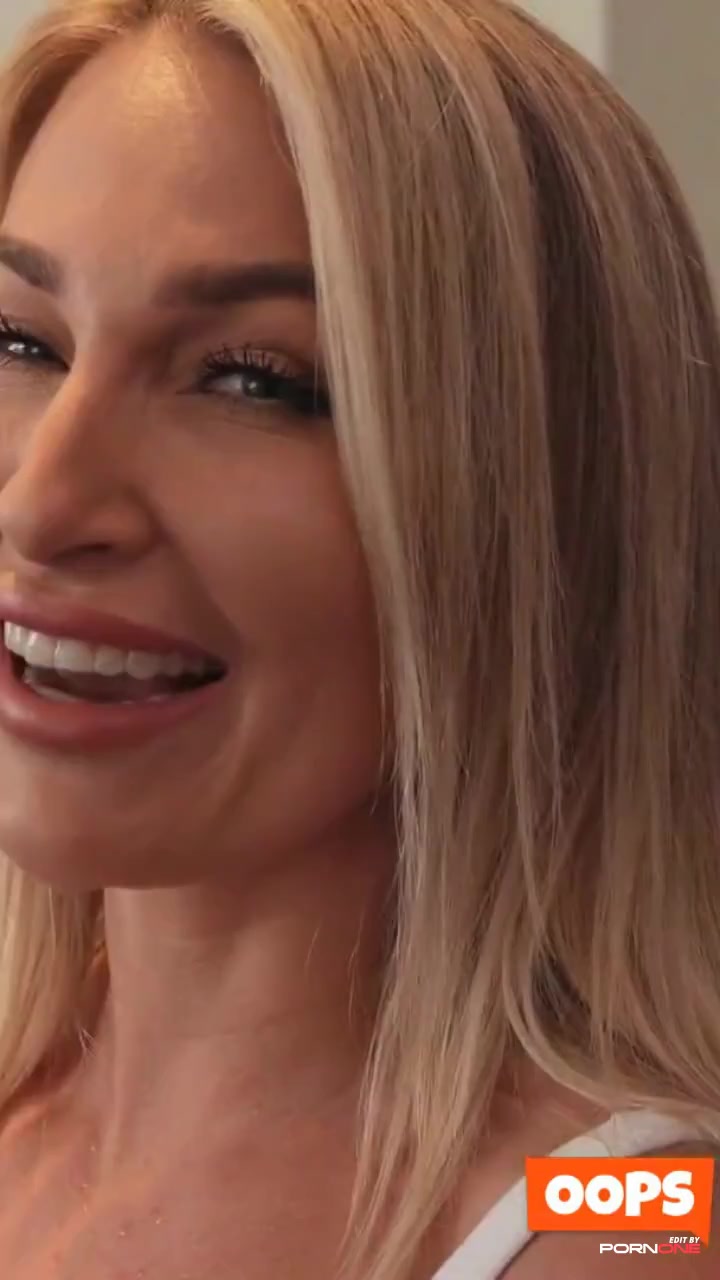 Stepmom's Quiet Encounter - Adult Short Film