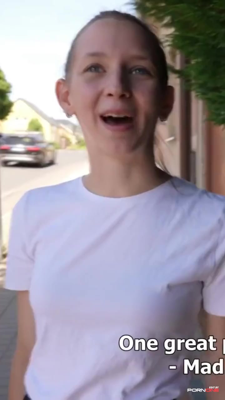 Sultry PE Teacher Unleashes Passion in 31 Seconds
