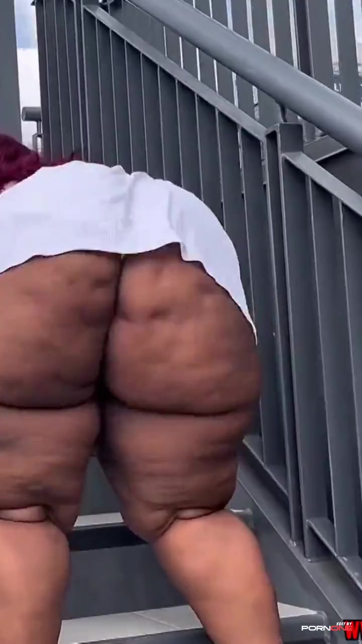 bbw gigantic ass in public  - Short by pornone.com