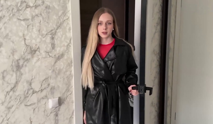 horny busty blonde neighbour teen locked out gets screwed  ?
