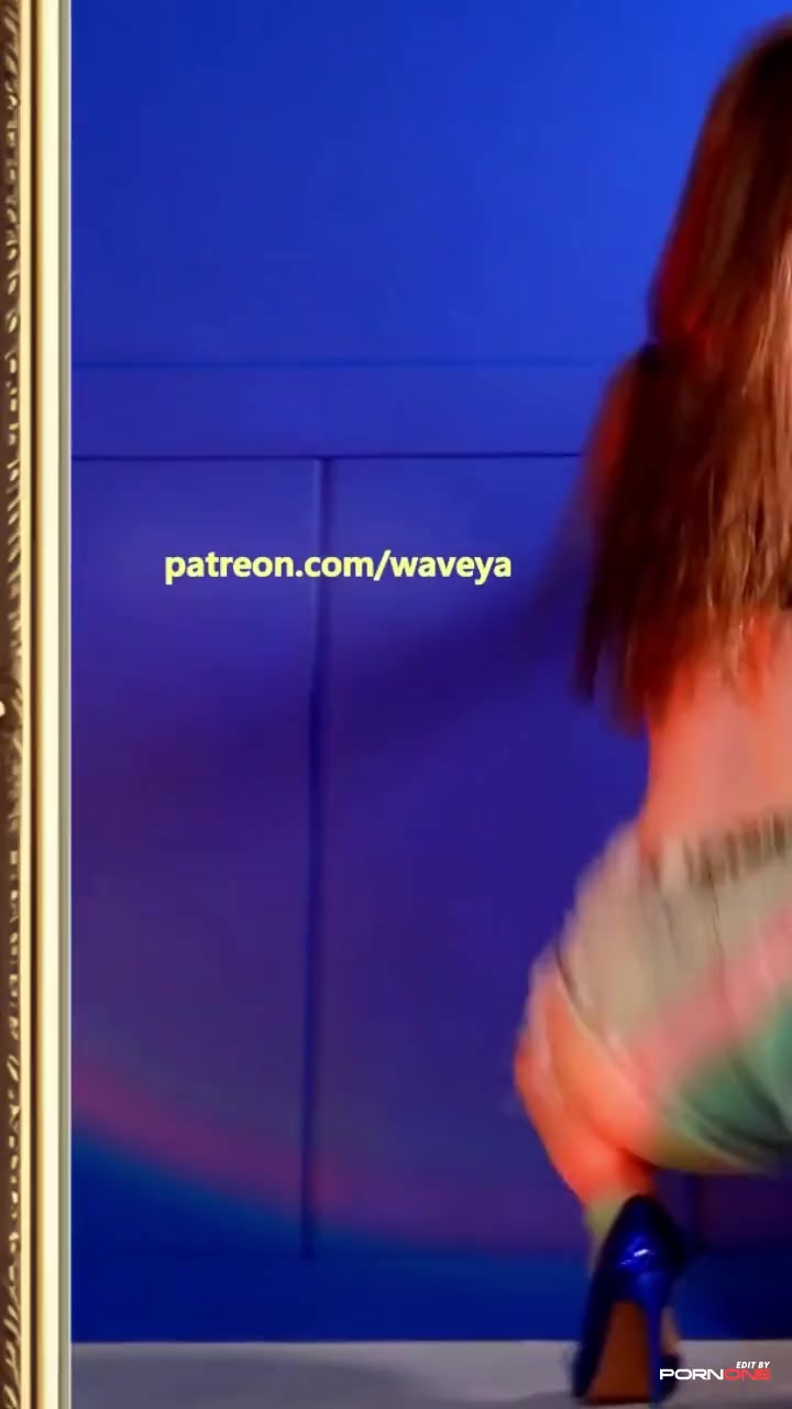 Waveya Prime: Sizzling Hot Dance