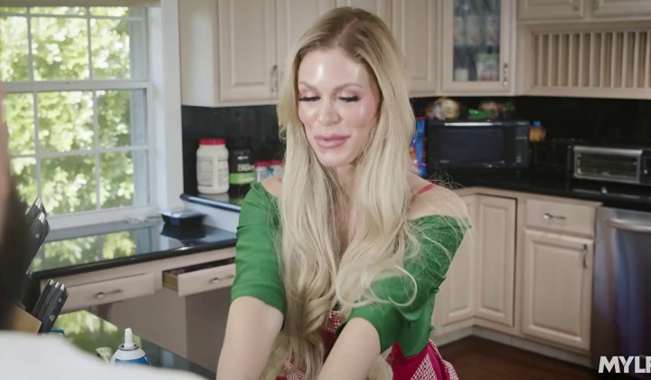 Mature Handywoman's Secret Recipe for Passionate Sex