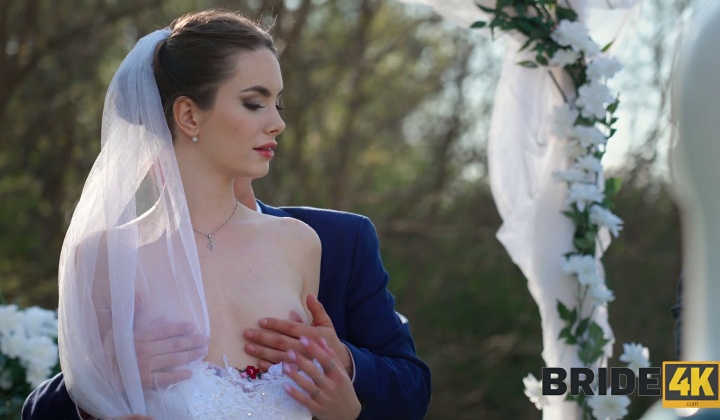 Liz Ocean in 4K: Bride's Love Unveiled
