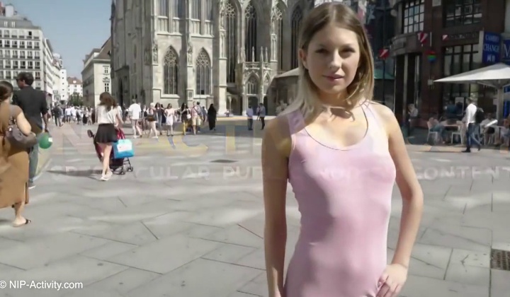 first time naked in candem  ?