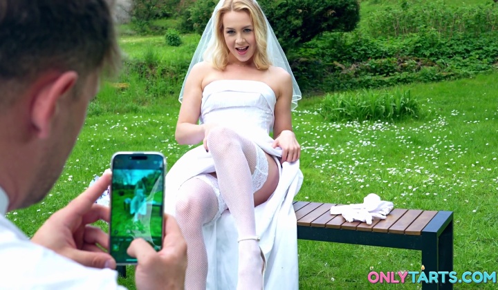 dirty in her white pure day  ?