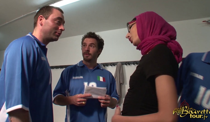 djaya la marocaine hijab french anal gangbang [beurettetour]  ?