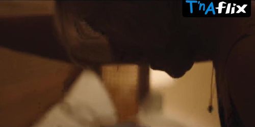 Elizabeth Banks Sexy Scene  in The Miniature Wife
