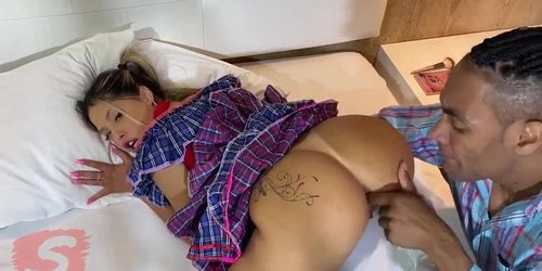 May Akemi: Brazilian Japanese Teen Delights