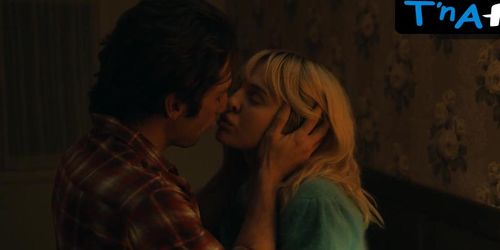 Odessa Young Sizzles in Springsteen Movie Scene