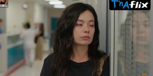 Anna Castillo Butt Scene  in Many People Have To Die