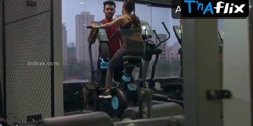 Aliya Naaz Sizzling Scene in Takk - 1:37 Minute Clip