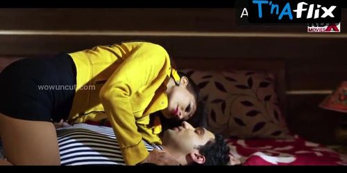 Jaya Pandey Sizzles in Matkani Ke Matke Scene
