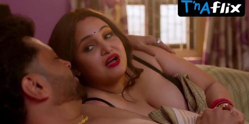 Ruks Khandagale Sizzles in Rangeen Kahaniyan Scene