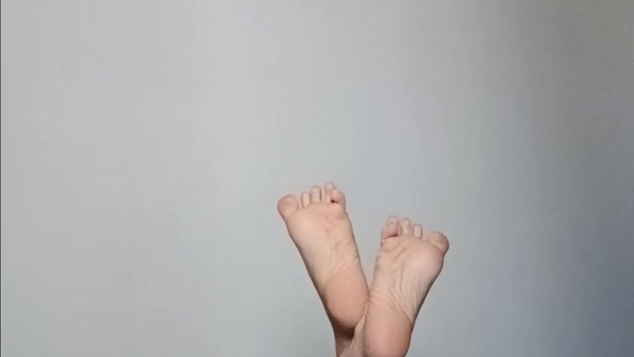 Sweet feet