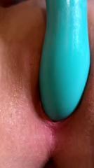 RAW SOLO PASSION EXPLODES IN SILENT MOAN