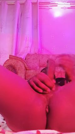Desi Twinl Jerks Off in Intense Solo Session