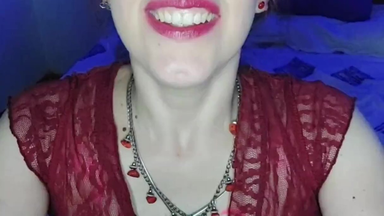 ShyyFxx colegiala caliente le RUEGA a su crush que la desvirgue antes de terminar el colegio P1 JOI
