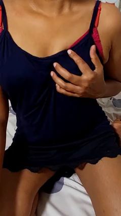 Sri Lankan - Step Sister invites me to Fuck Her - Homemade porn