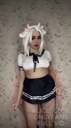 Big Tits Worship in 15 Seconds of Pure Ecstasy