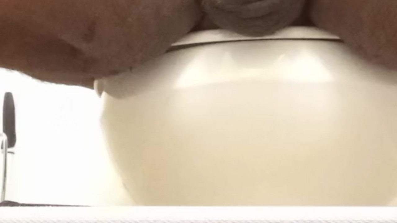 Bathroom Pornhub Night: Intimate Solo Moments