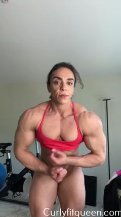 Dominant Pussy Takes Control in Intense Scene