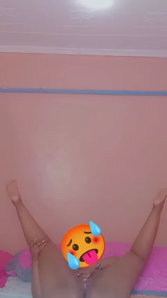 Sexy Solo Shower Fun with a Beautiful Babe