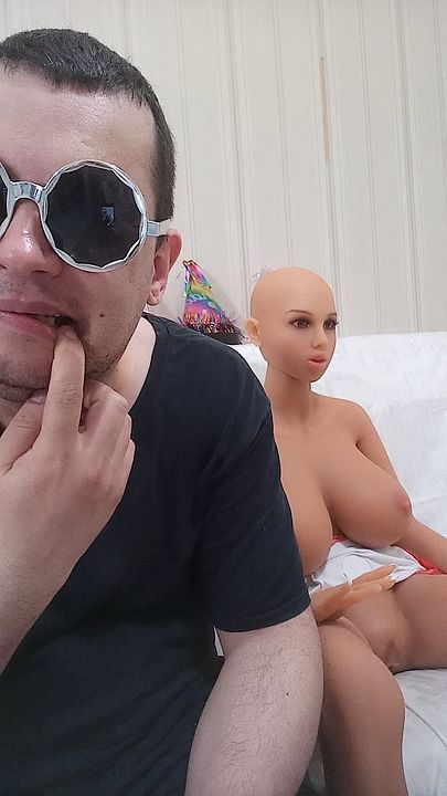 vasile mondialu blonda buna romania revine cu videochatul pensionarilor 69 - pornohub