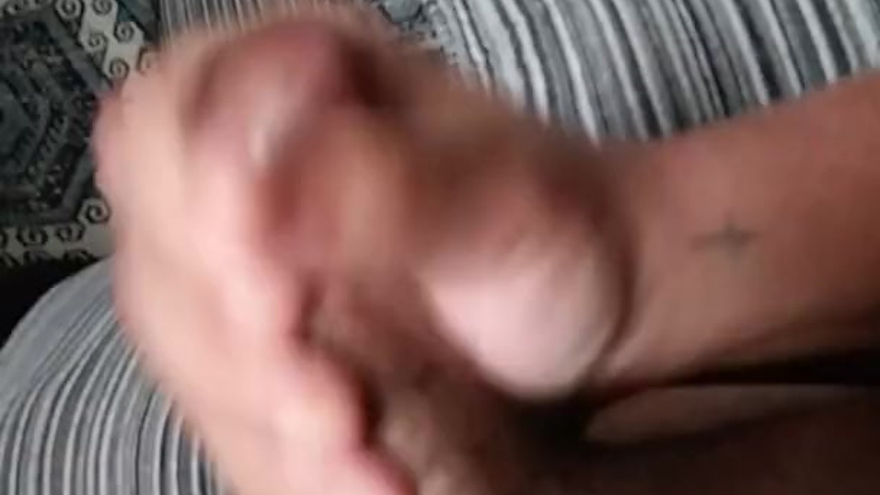 Intimate Handjob Experience Unfolds in 5 Minutes