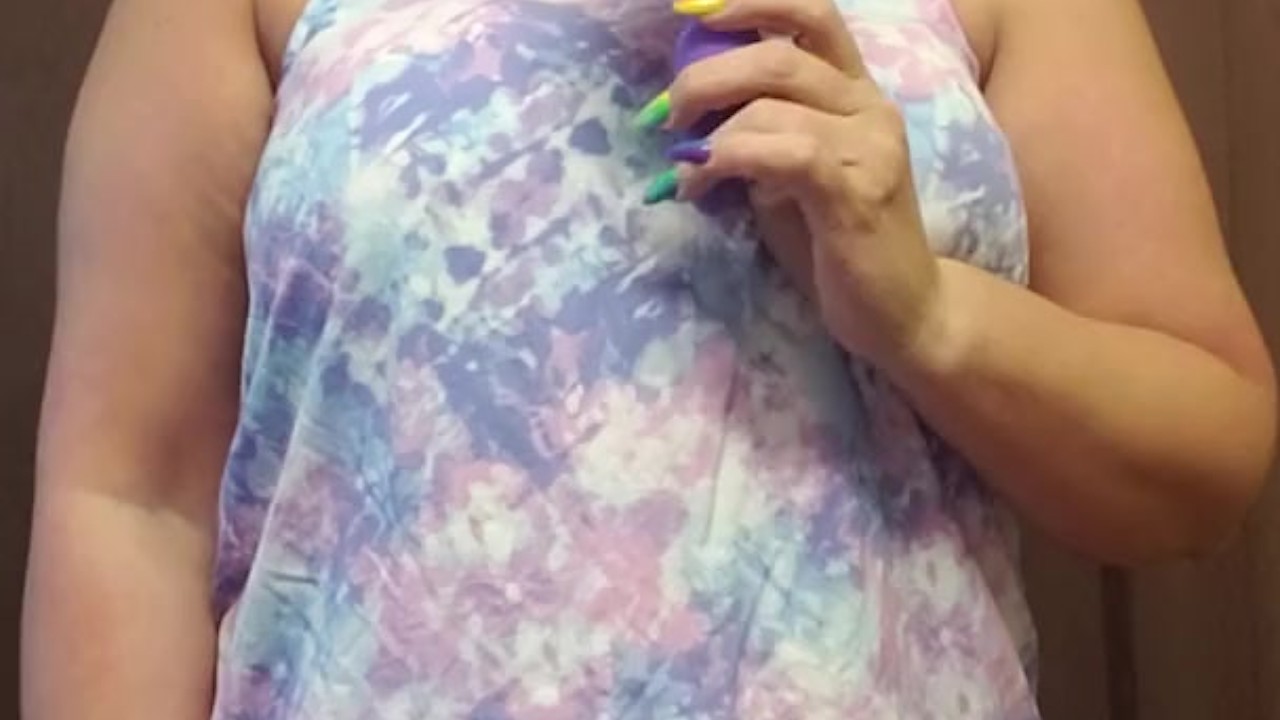 Bunny Tail Fetish with Suzie in Short Clip