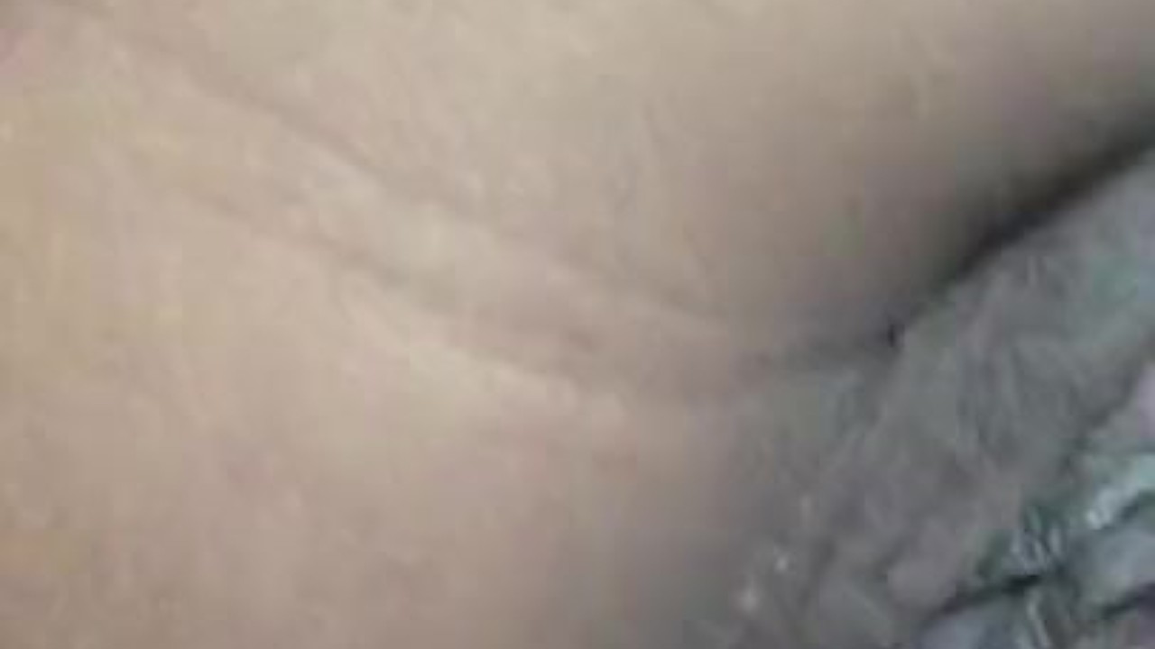 Cumming up close 