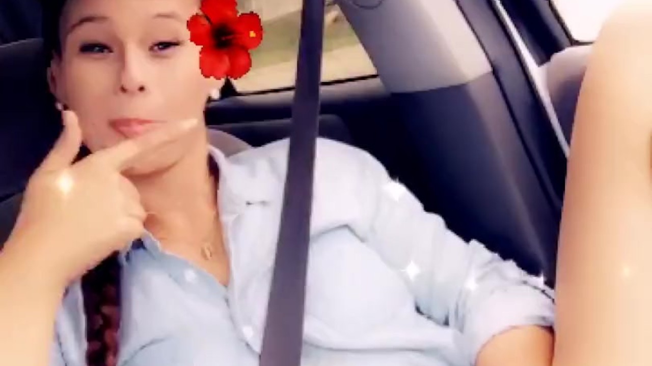 Pussy in the Passenger Seat Action