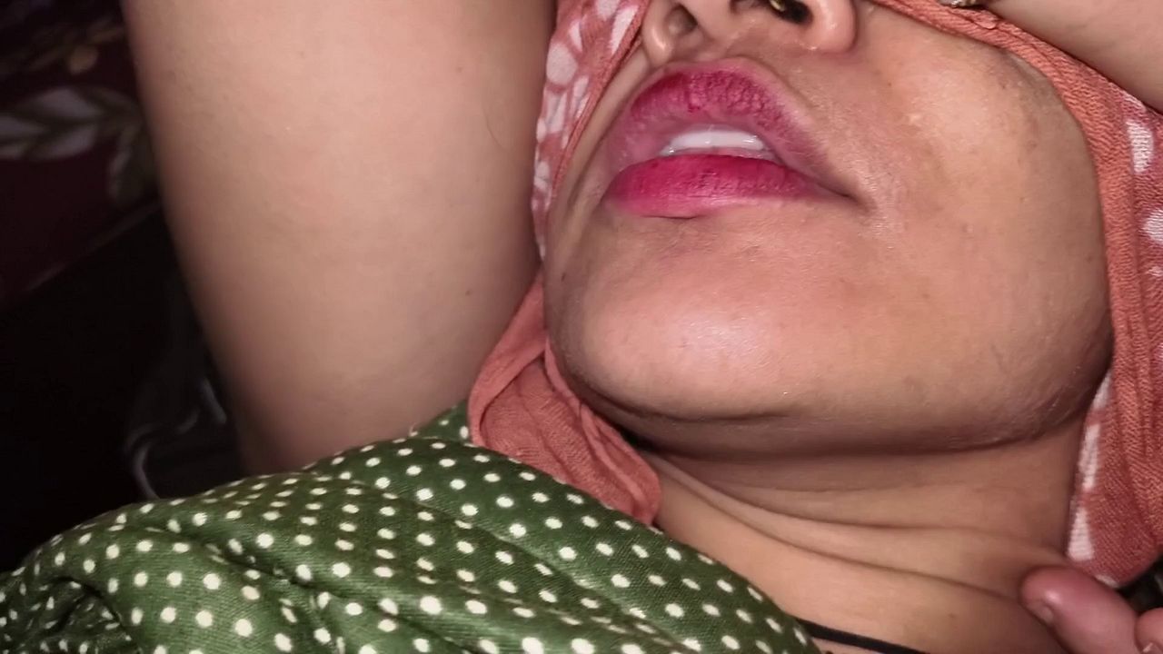 Closeup pink pussy fucking, hindi sex