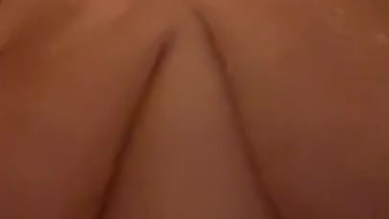 Short video - slow motion in shower 