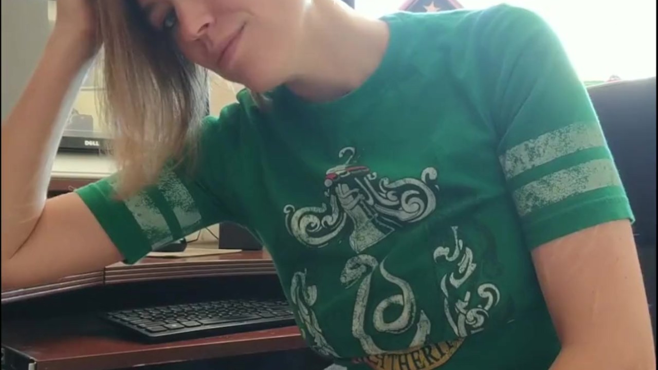 Solo Pleasure: Quiet Afternoon Masturbation with Headphones