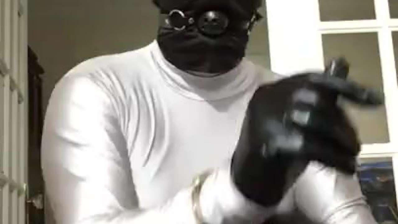 Latex Glove Escape Challenge: 18 Minutes to Freedom