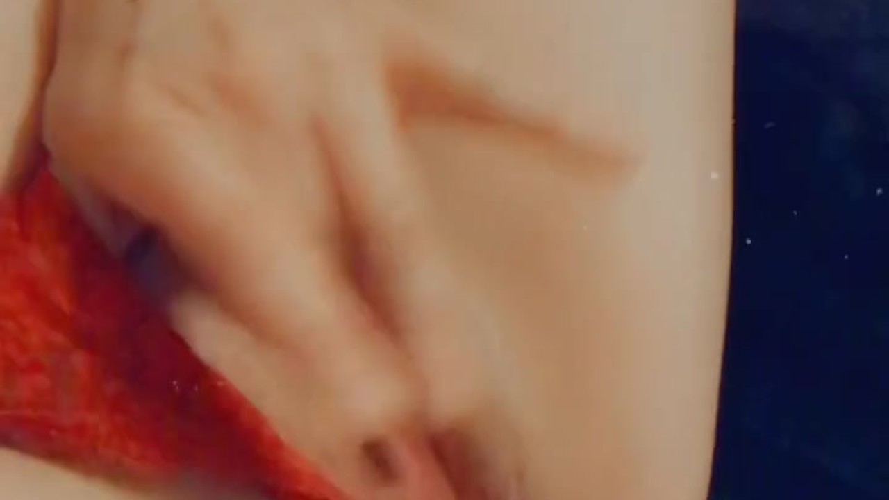 Fingering my horny pussy exploding squirt