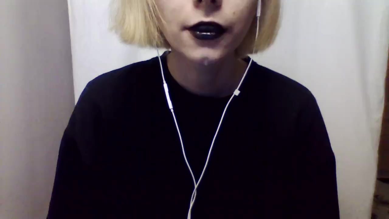 Gothic Girl's Saliva Play