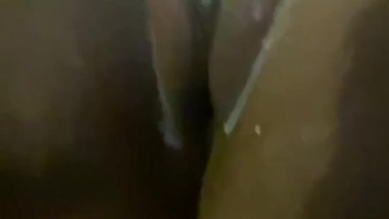 I can squirt i can cream, juicy pussy is my thing