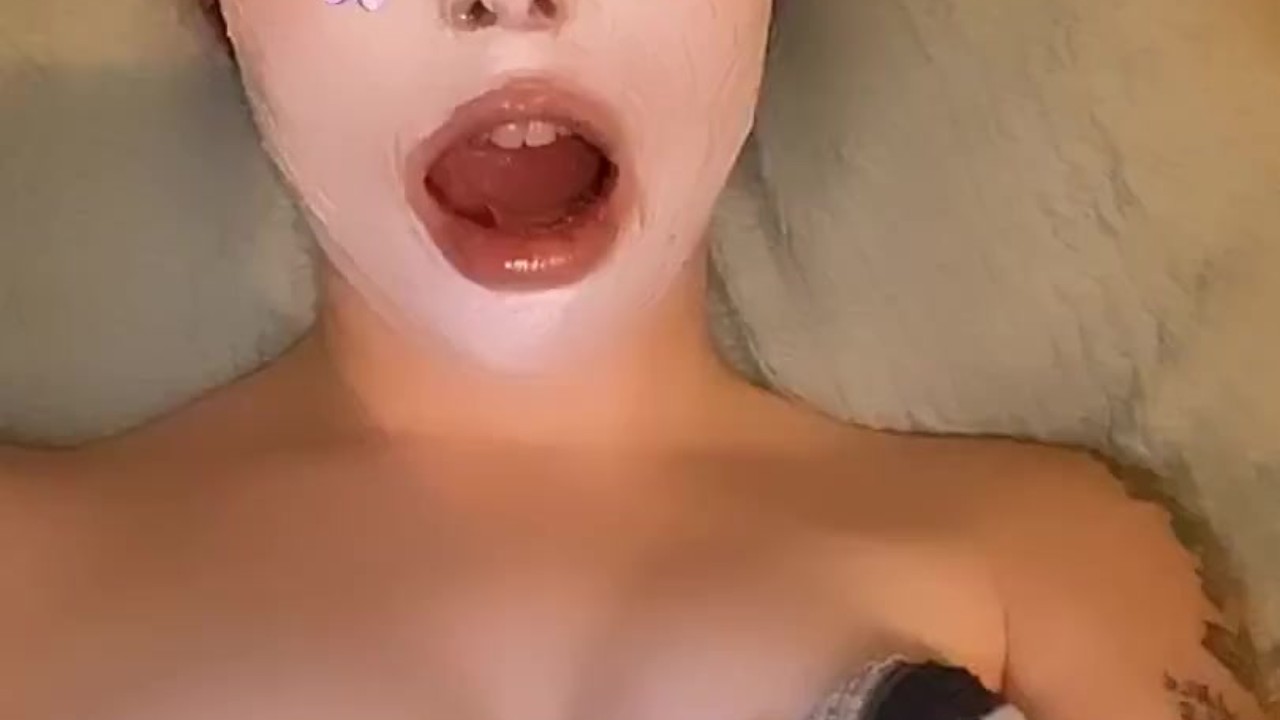 Teasing Titties: Seductive Play