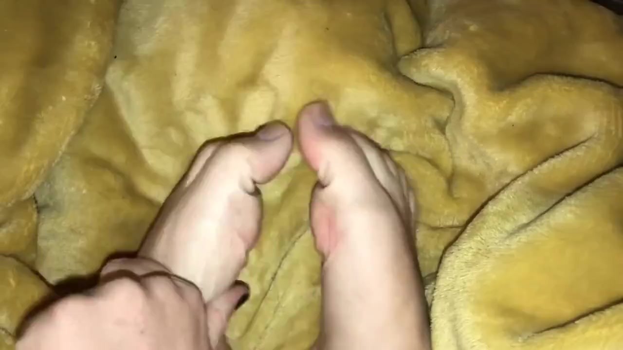 Sensual Dry Rubbing Exploration Video
