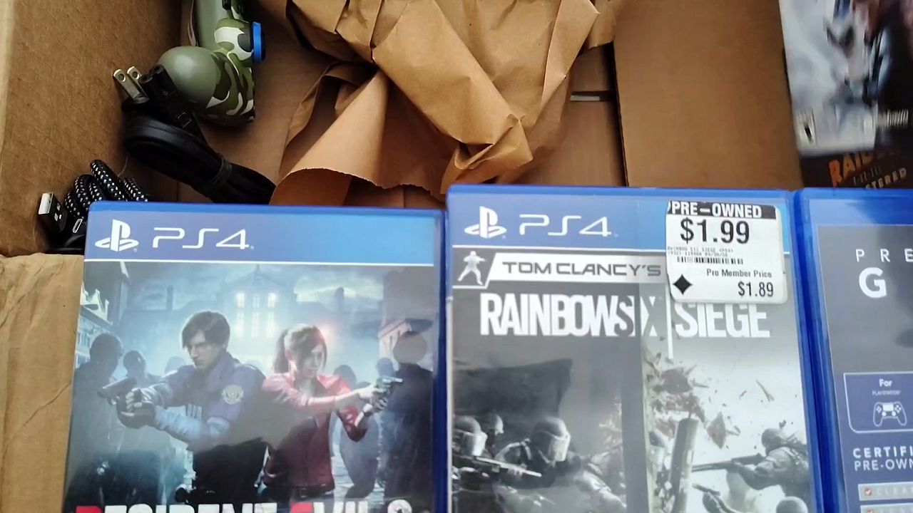 Unboxing PS4 Games at GameStop