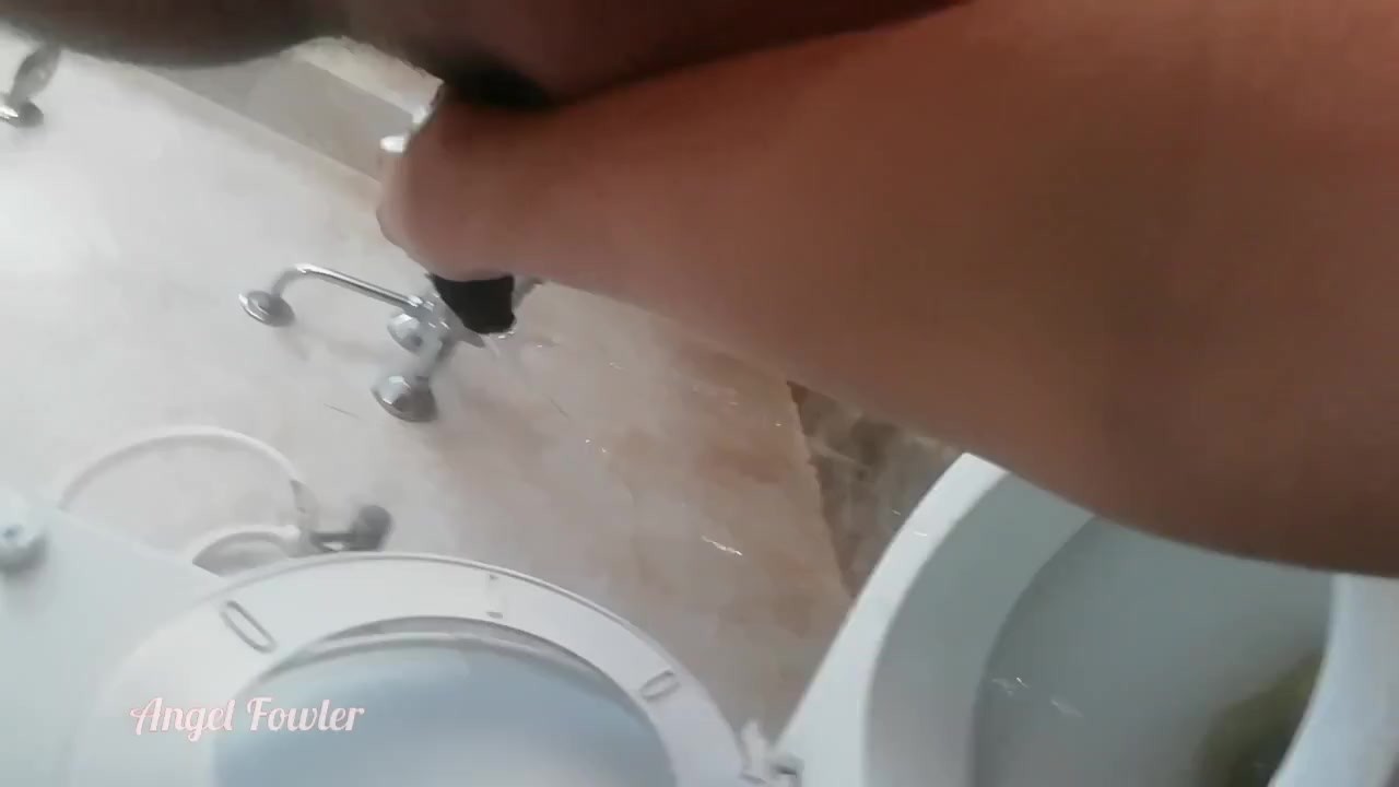 Peeing Voyeurism: First Time Experience Caught on Camera