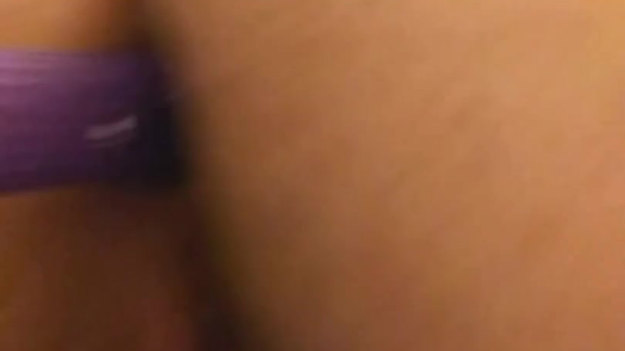 MILF almost caught sending videos on IG