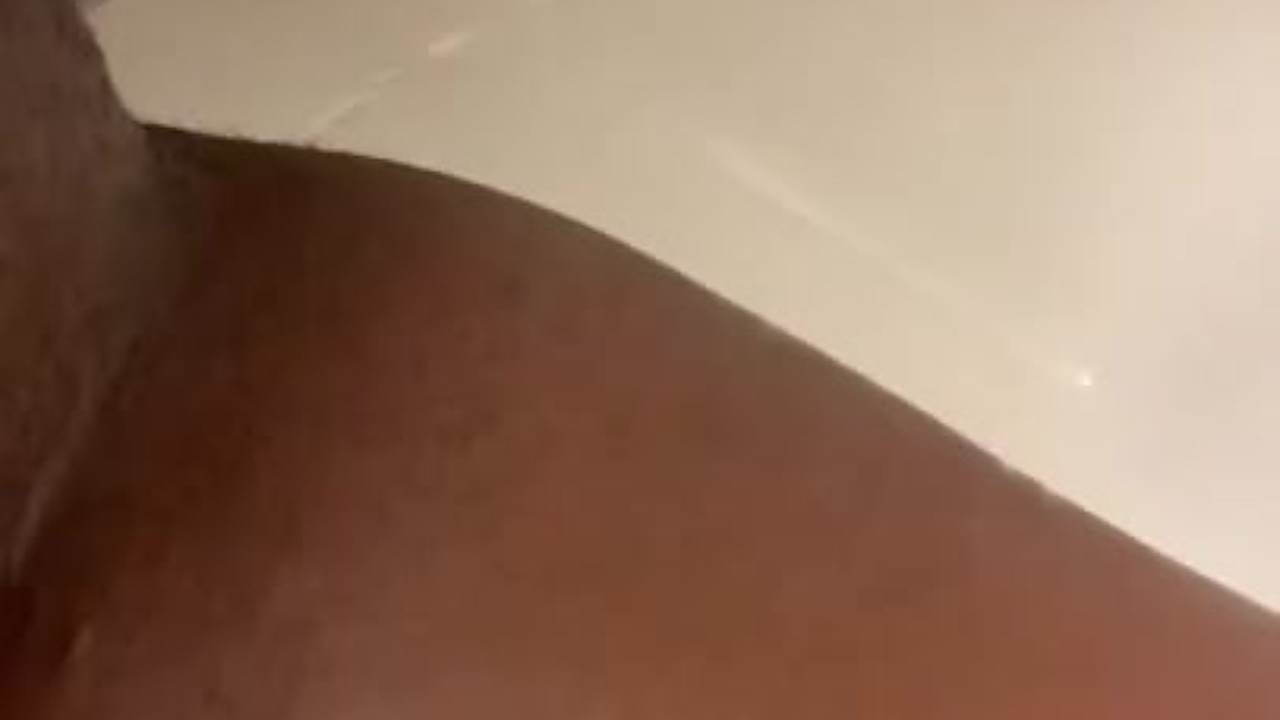 Sultry Shower Experience with a Voluptuous Beauty