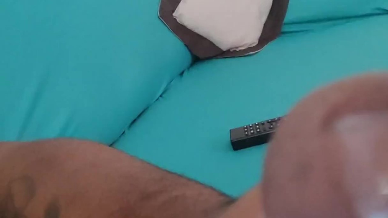 Male Solo handjob w/ awesome cum