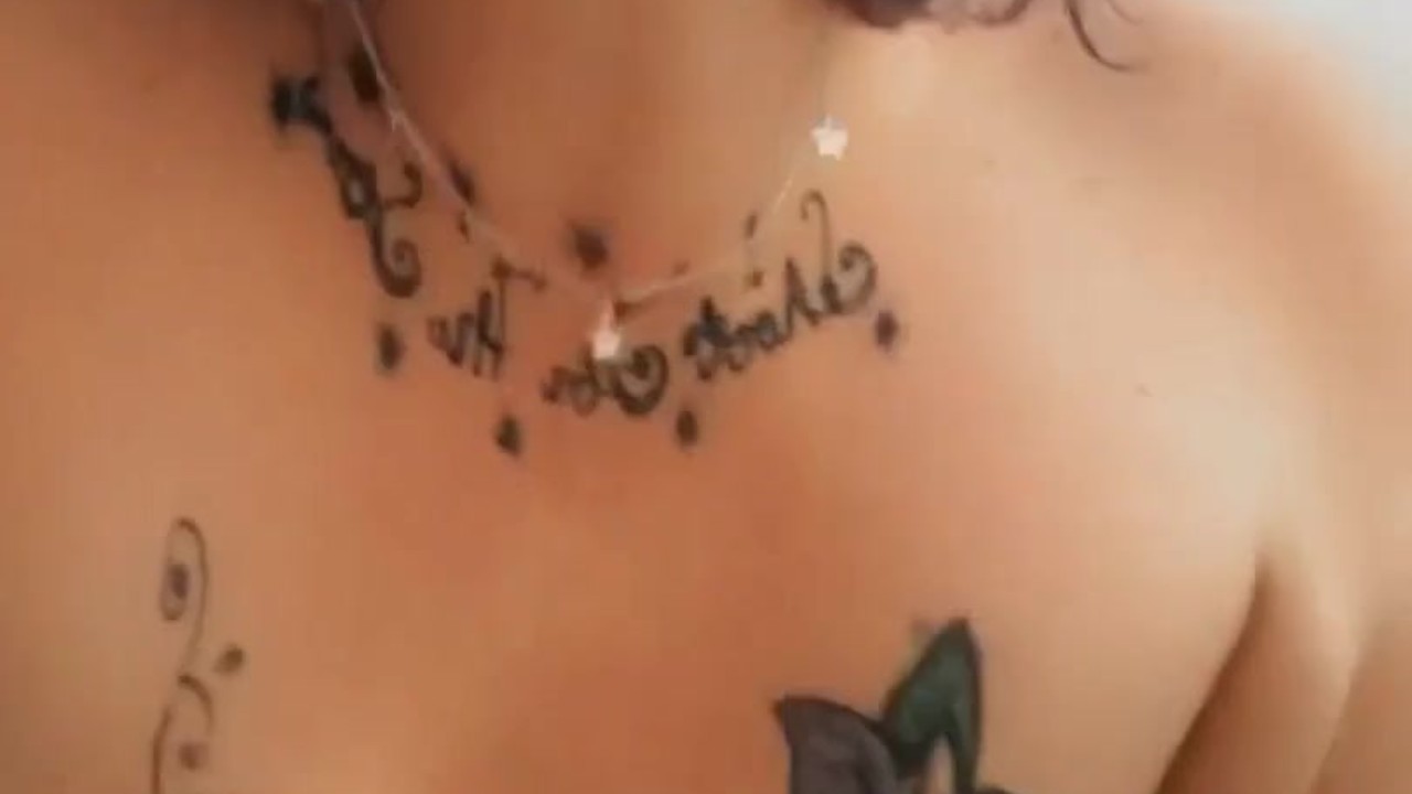 Bbw takes it all off for fans with a titty drop at the end 