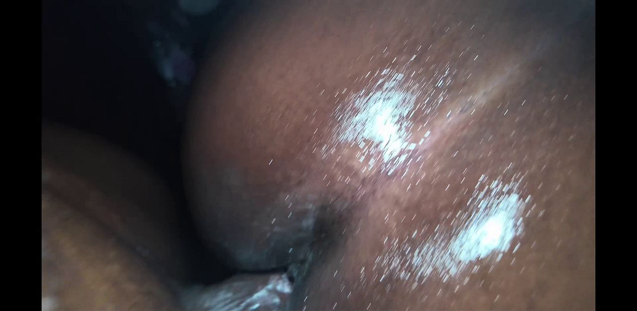 EBONY TEASING LANDLORD GETS SLAMMED HARD WITH BBC