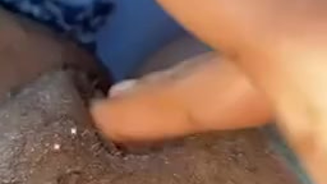 black ebony plays with pussy (OnlyFans: @babyruue